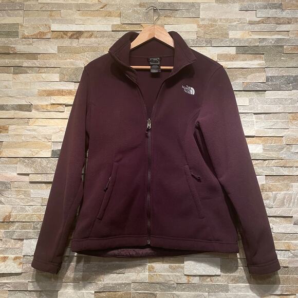 The North Face Women’s M Fleece Jacket | Plum Full Zip Outdoor Layer NWOT - Picture 1 of 10